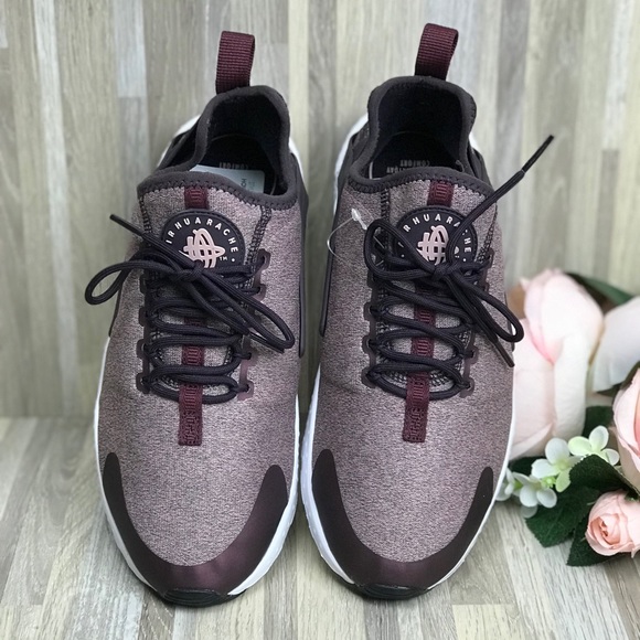 NWT Air Huarache Ultra PRM Burgundy Mousse WMNS - Picture 3 of 8